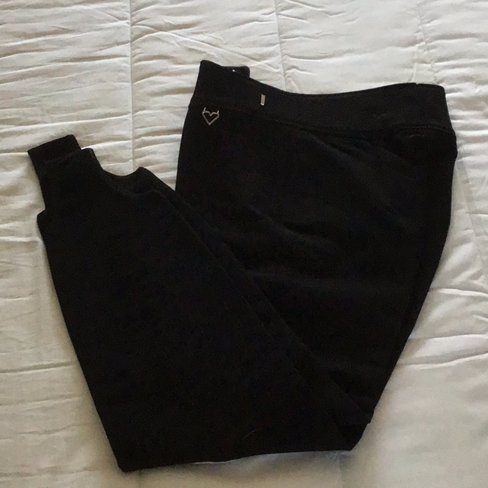 Women’s ski pants